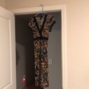 New directions large multi color printed dress